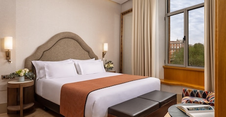 Room Premium-Zimmer mit Blick auf das Prado